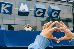 KMCC KYIV DAY FEST | Як ми разом прокидалися з Києвом 💛💙 фото